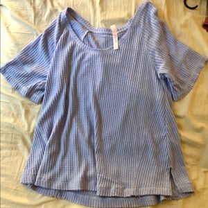 Purple half sleeve V neck shirt